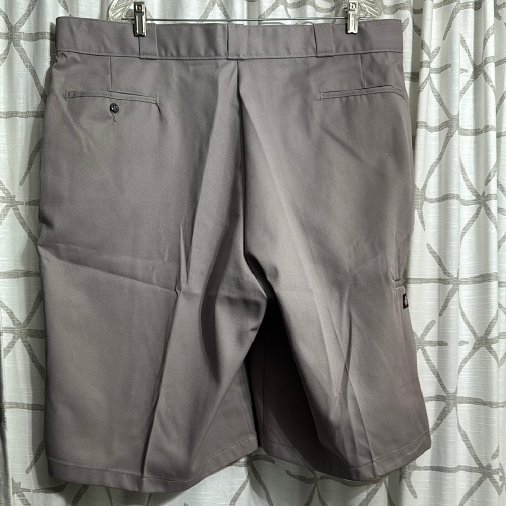 Dickies Men's Flat Front Gray Shorts - Picture 6 of 11